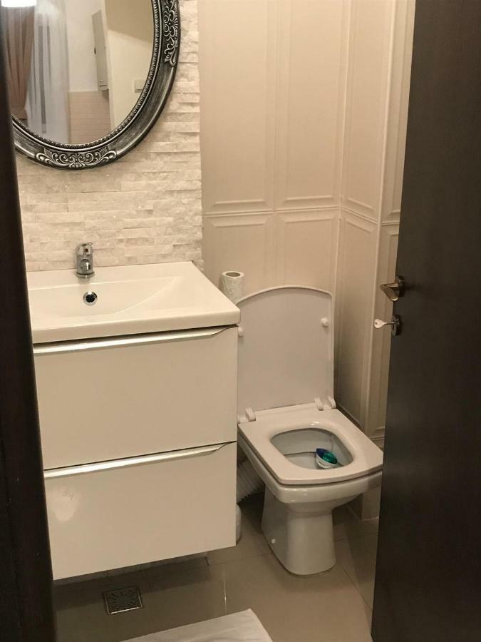 Anastasia Apartament Cu 2 Camere Orşova Esterno foto